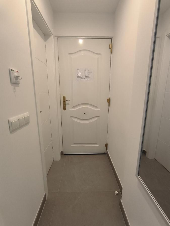 El Rinconcito Apartment เนร์คา ภายนอก รูปภาพ